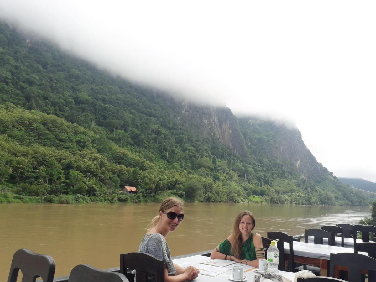 Sunrise Bungalow Hotel Nong Khiaw Exterior photo