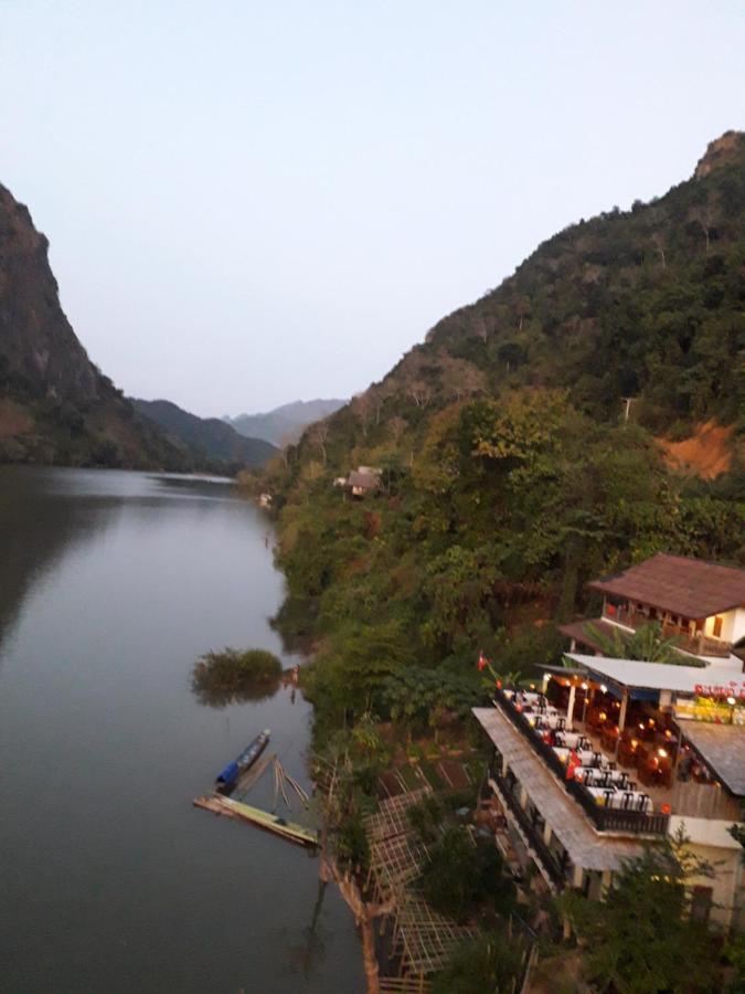 Sunrise Bungalow Hotel Nong Khiaw Exterior photo