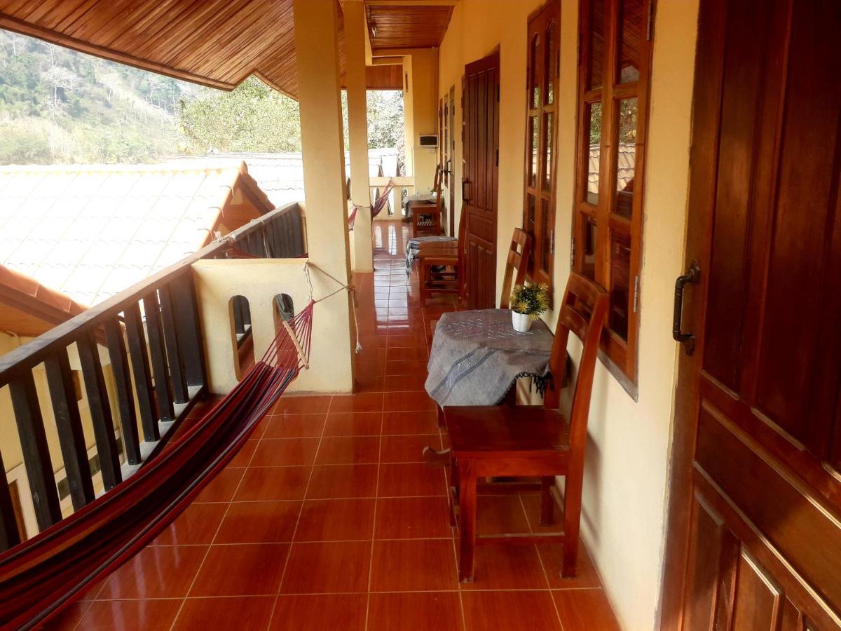 Sunrise Bungalow Hotel Nong Khiaw Exterior photo