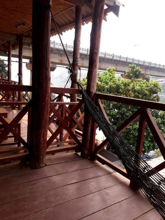 Sunrise Bungalow Hotel Nong Khiaw Exterior photo